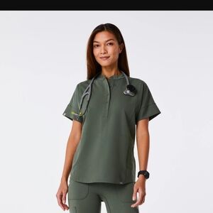 Moss Manila - Oversized Scrub Top